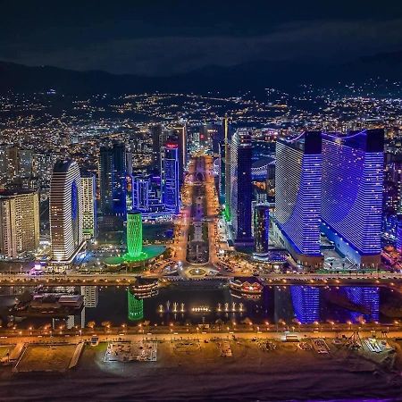 Orbi City 巴统 外观 照片
